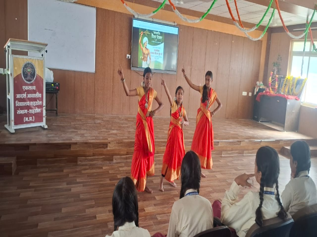 DANCE ACTIVITY PERFORMED BY STUDENTS ON JANJATIYA GAURAV VARSH 2025 DANCE ACTIVITY PERFORMED BY STUDENTS ON JANJATIYA GAURAV VARSH 2025